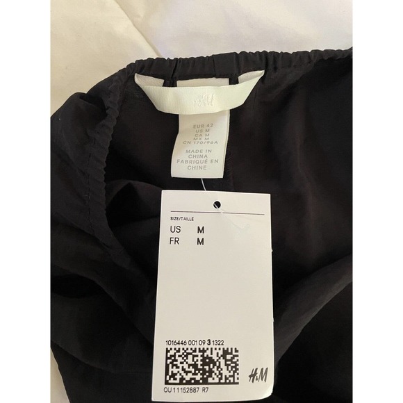 H&M Women’s Solid Black Dress High Slit Sleeveless Medium New With Tags - Picture 5 of 10